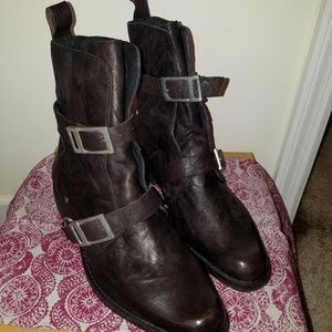 Ankle boots